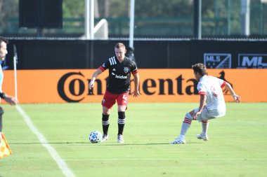 Toronto FC, 13 Temmuz 2020 tarihinde Orlando Florida 'da düzenlenen ESPN Wild World of Sports' ta düzenlenen MLS Back Tournament sırasında D.C. United ile karşı karşıya geldi..  