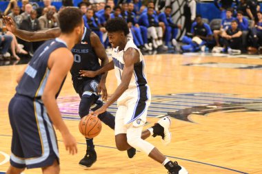 Orlando Magic 10 Ekim 2018 tarihinde Orlando Florda 'daki Amway Center' da Memphis Grizzilies 'e ev sahipliği yaptı.. 