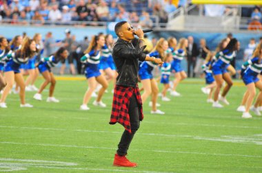 Kuzey Carolina 29 Aralık 2015 tarihinde Orlando Florida 'daki Kamp Dünya Stadyumu' nda oynanan Russell Atletizm Kupası 'nda Baylor ile karşılaşacak..