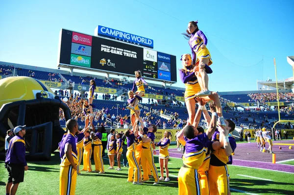 Lsu Зустрічається Луїсвіллом Під Час Citrus Bowl Стадіоні Camping World — стокове фото