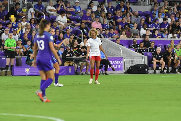 Orland Pride, 25 Ağustos 2018 'de Orlando Florida' daki Exploria Stadyumu 'nda Chicago Red Stars' a ev sahipliği yapıyor..  