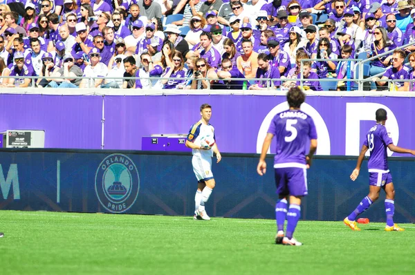Orlando City SC, 6 Mart 2016 tarihinde Orlando Florida 'daki Citrus Bowl' da Real Salt Lake 'e ev sahipliği yaptı..