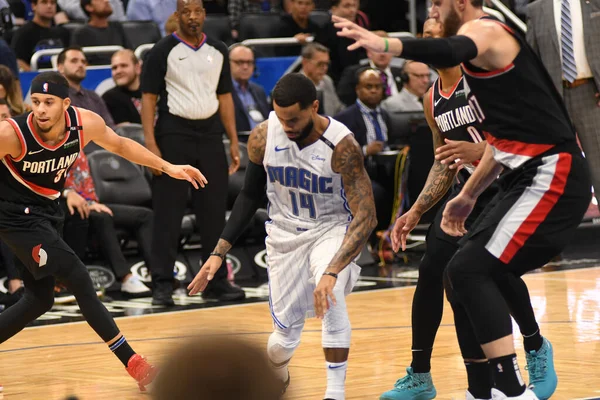 Orlando Magic 25 Ekim 2018 'de Orlando Florida' daki Amway Center 'da Portland Trail Blazers' ı sunar..