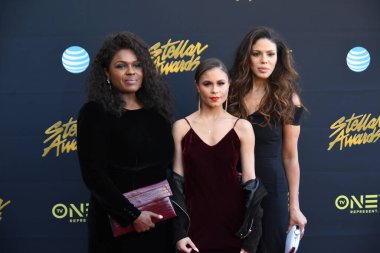 24 Mart 2018 Cumartesi günü Las Vegas 'taki Orleans Resort' ta düzenlenen 33. Yıldız Ödülleri Kırmızı Halı sırasında ünlüler.