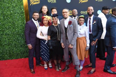 24 Mart 2018 Cumartesi günü Las Vegas 'taki Orleans Resort' ta düzenlenen 33. Yıldız Ödülleri Kırmızı Halı sırasında ünlüler.