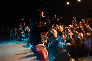 Crossover Kilisesi, 6 Ekim 2018 'de Tampa Florida' daki Crossover Kilisesi 'nde iki yıllık lezzet festivaline ev sahipliği yapıyor.. 