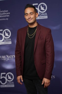 15 Ekim 2019 'da Nashville, Tennessee' deki Linbscome Üniversitesi 'nde verilen 50. GMA Dove Ödülleri sırasında kırmızı halı. 