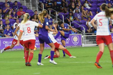 Orland Pride, 25 Ağustos 2018 'de Orlando Florida' daki Exploria Stadyumu 'nda Chicago Red Stars' a ev sahipliği yapıyor..
