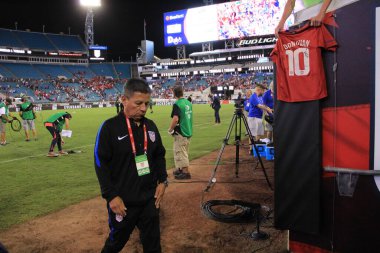 ABD Futbol Takımı 6 Eylül 2016 'da Jacksonville Florida EverBank Field' da Trinidad & Tobago 'ya ev sahipliği yaptı..  