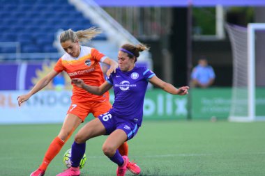Orlando Pride sunucusu Houston Dash 23 Haziran 2016 'da Orlando Florida' daki Dünya Kampı Stadyumu 'nda..