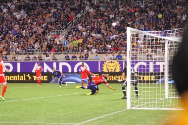 Orlando City SC, 8 Mayıs 2015 'te Florida' daki Kamp Dünyası Stadyumu 'nda Los Angeles Galaksisi' ne ev sahipliği yaptı.. 
