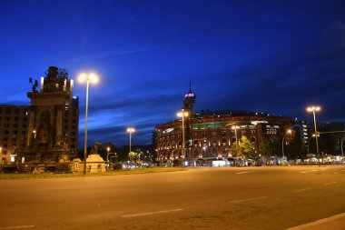 Akşamları şehir ışıklarına bak, şehir manzarası
