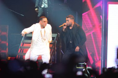 Baba Yankee ve Don Omar 7 Ağustos 2016 'da Orlando Florida' daki Amway Center 'da konser verdiler..  