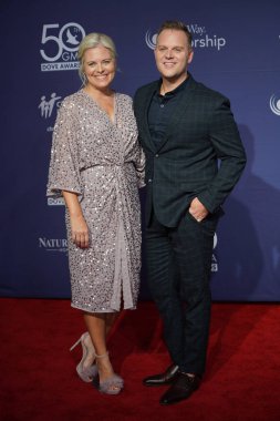 15 Ekim 2019 'da Nashville, Tennessee' deki Linbscome Üniversitesi 'nde verilen 50. GMA Dove Ödülleri sırasında kırmızı halı. 