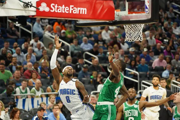 Orlando Magic, Boston Celtics 'i 24 Ocak 2020' de Orlando, Florida 'da Amway Center' da ağırladı..   