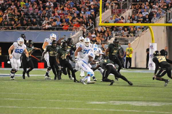 Carolina Del Norte Enfrenta Baylor Durante Russell Athletic Bowl Camping —  Fotos de Stock