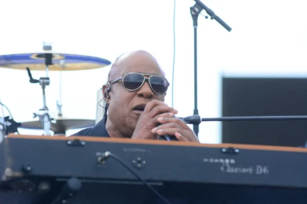 Stevie Wonder Actúa Mitin Celebrado Por Presidente Barack Obama Apoyo — Foto de Stock