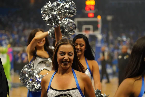 Orlando Magic Házigazdái Toronto Rapters Nba Rájátszás Fordulójában Amway Arénában — Stock Fotó