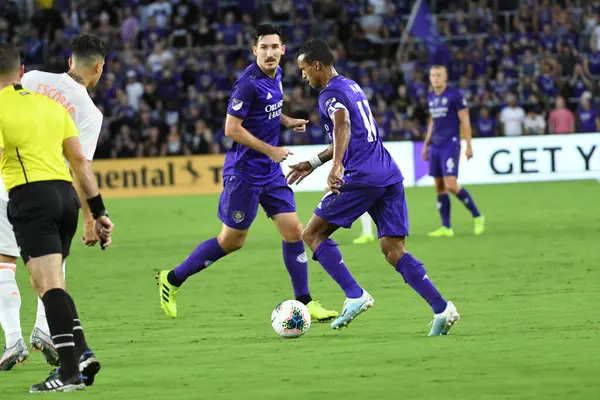 Orlando City SC, 6 Ağustos Salı günü Orlando Florida 'daki Exploria Stadyumu' nda oynanan ABD Kupası sırasında Atlanta United FC 'ye ev sahipliği yaptı..