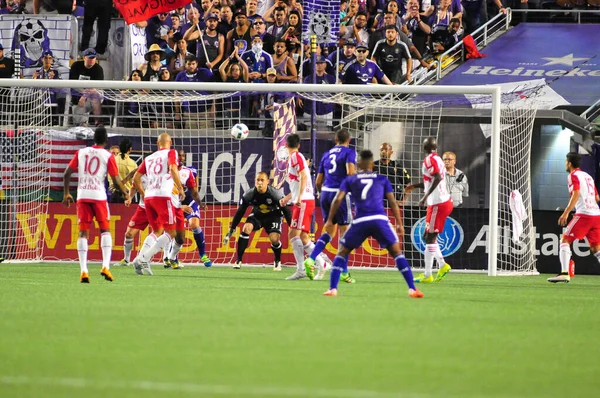 Orlando City Hospeda New York Red Bulls Camping World Stadium — Fotografia de Stock