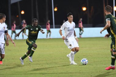 Los Angeles Galaksisi, 14 Temmuz 2020 'de Orlando Florida ABD' deki ESPN Vahşi Spor Dünyası 'nda düzenlenen MLS Sırt Turnuvası sırasında Portland Timbers ile karşı karşıya geldi..