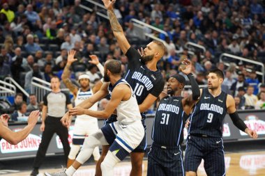 Orlando Magic 28 Şubat 2020 tarihinde Orlando Florida 'da Amway Center' da Minnesota Timberwolves 'a ev sahipliği yapar..  