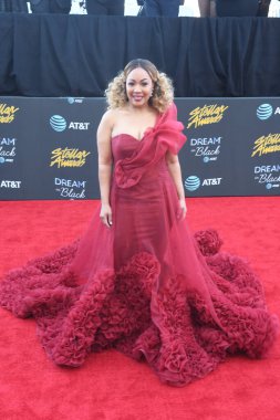 Kırmızı Halı Fotoğrafları 29 Mart 2019 Cumartesi günü Las Vegas 'taki Orleans Resort' ta düzenlenen 34. Yıldız Ödülleri sırasında çekildi.