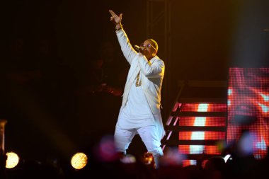 Baba Yankee ve Don Omar 7 Ağustos 2016 'da Orlando Florida' daki Amway Center 'da konser verdiler.. 