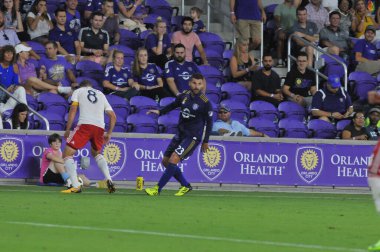 Orlando City 27 Eylül 2017 'de Orlando City Stadyumu' nda New England Devrimi 'ne ev sahipliği yaptı..  