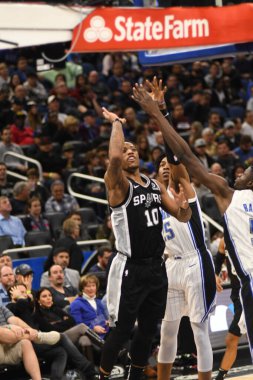 Orlando Magic, 19 Aralık 2018 tarihinde Orlando Florida 'daki Amway Center' da San Antonio Spurs 'a ev sahipliği yapmaktadır.. 