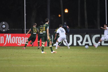 Los Angeles Galaksisi, 14 Temmuz 2020 'de Orlando Florida ABD' deki ESPN Vahşi Spor Dünyası 'nda düzenlenen MLS Sırt Turnuvası sırasında Portland Timbers ile karşı karşıya geldi.