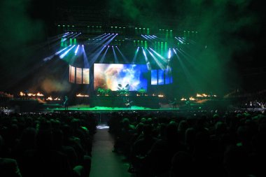 TransSibirya Orkestrası 14 Aralık 2014 'te Orlando Florida' daki Amway Center 'da konser verir..