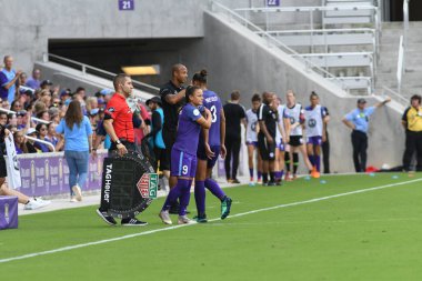 Orlando Pride 21 Temmuz 2018 'de Orlando Florida' daki Exploria Stadyumu 'nda Seattle Reign FC' ye ev sahipliği yapmaktadır. Fotoğraf: Marty Jean-Louis
