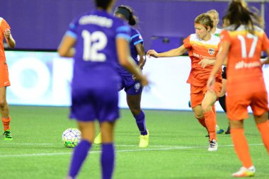 Orlando Pride sunucusu Houston Dash 23 Haziran 2016 'da Orlando Florida' daki Dünya Kampı Stadyumu 'nda..