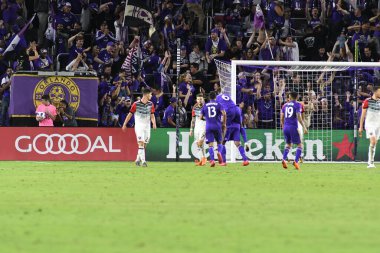 Orlando City SC, 23 Ekim 2016 'da Orlando Florida' daki Camp World Stadyumu 'nda DC United' ı ağırladı..  