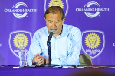 Orlando City SC, 8 Mayıs 2015 'te Florida' daki Kamp Dünyası Stadyumu 'nda Los Angeles Galaksisi' ne ev sahipliği yaptı.. 