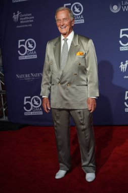 15 Ekim 2019 'da Nashville, Tennessee' deki Linbscome Üniversitesi 'nde verilen 50. GMA Dove Ödülleri sırasında kırmızı halı.