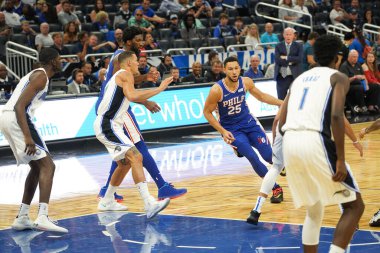 Orlando Magic 13 Ekim 2019 'da Florida, Orlando' daki Amway Center 'da Philadelphia 76ers' a ev sahipliği yaptı.. 