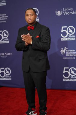 15 Ekim 2019 'da Nashville, Tennessee' deki Linbscome Üniversitesi 'nde verilen 50. GMA Dove Ödülleri sırasında kırmızı halı. 