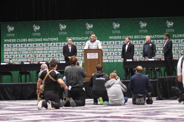 Basın Konferansı futbolcularının görüntüsü