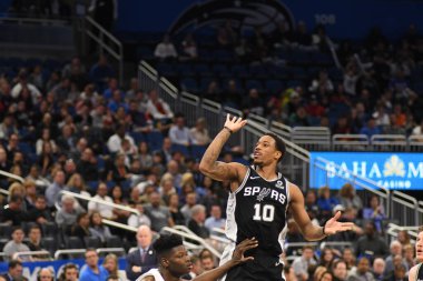 Orlando Magic, 19 Aralık 2018 tarihinde Orlando Florida 'daki Amway Center' da San Antonio Spurs 'a ev sahipliği yapmaktadır.. 