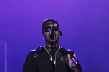 R & B Şarkıcıları Keith Sweat, Jagged Edge, Dru Hill ve Sisqo 15 Kasım 2014 'te Orlando Florida' daki CFE Arena 'da sahne aldılar..  