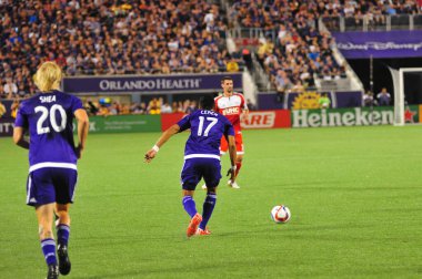 Orlando City SC, 8 Mayıs 2015 'te Florida' daki Kamp Dünyası Stadyumu 'nda Los Angeles Galaksisi' ne ev sahipliği yaptı..