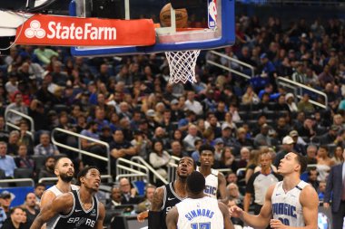 Orlando Magic, 19 Aralık 2018 tarihinde Orlando Florida 'daki Amway Center' da San Antonio Spurs 'a ev sahipliği yapmaktadır.. 
