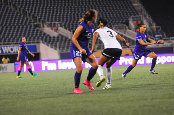 Orlando Pride 26 Ağustos 2016 'da Orlando Florida' daki Camp World Stadyumu 'nda Washington Spirit' e ev sahipliği yaptı..  