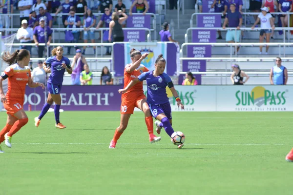 Orlando Pride, 24 Haziran 2017 tarihinde Orlando City Stadyumu 'nda Houston Dash' e ev sahipliği yaptı..  