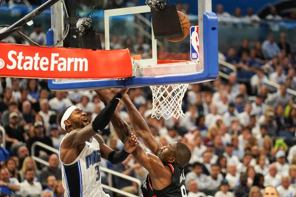 Orlando Magic Hospeda Toronto Rapters Durante Playoff Nba Amway Arena — Fotografia de Stock