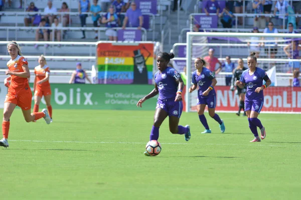 Orlando Pride, 24 Haziran 2017 tarihinde Orlando City Stadyumu 'nda Houston Dash' e ev sahipliği yaptı.. 