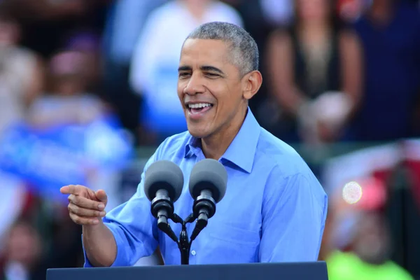 Président Barack Obama Prend Parole Lors Rassemblement Campagne Stade Osceola — Photo