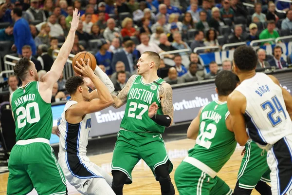 Orlando Magic, Boston Celtics 'i 24 Ocak 2020' de Orlando, Florida 'da Amway Center' da ağırladı. 